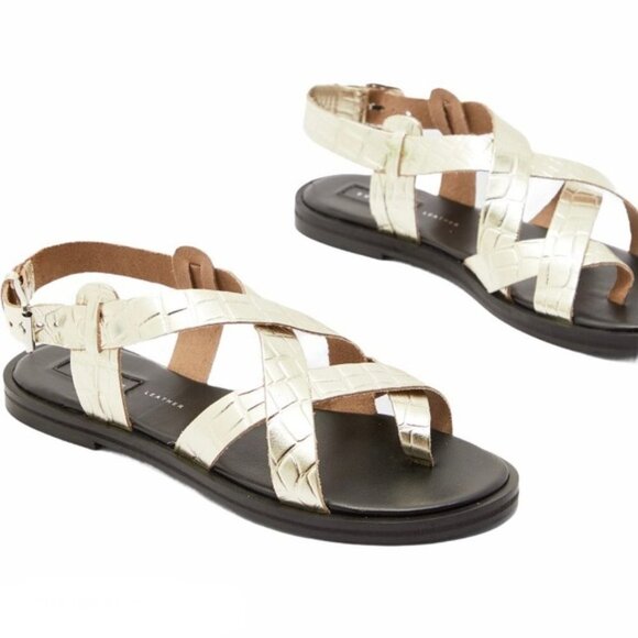TOPSHOP Paige Sandal Embossed Leather Toe Loop 37 new - Picture 1 of 16